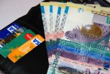 Зарплата более 70 тысяч актюбинцев вырастет с 1 января, Казахстан
