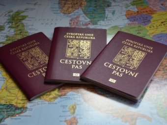 Посольство Чехії в Україні заперечило «роздачу громадянства»