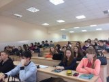 Стипендія студентів збільшиться з 1 вересня на 4% до 1633 рублів на місяць. Росія