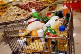 Тепер можуть більше їсти: в Україні подешевшав продуктовий кошик