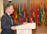 Волкер посетит Украину 14 мая