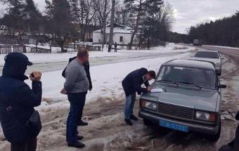Два прокурора попались на взятке