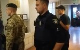 У готель до Саакашвілі прийшли силовики