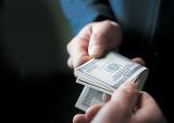 В Одеській області двох суддів спіймали на хабарі