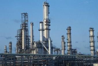 Доба в Капотне. Будні нафтопереробного заводу