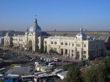 Полицейские во Львове "крышевали" карманников на железнодорожном вокзале