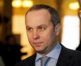 Суд відмовився забрати в Шуфрича і Бродського землю на Рибальському