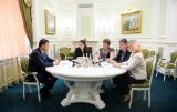 Гройсман грозит уволить главу Пенсионного фонда