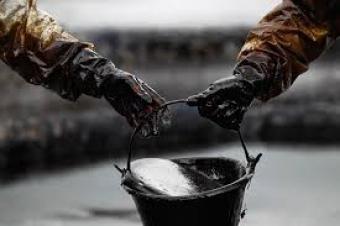 Цены на нефть снижаются на фоне сообщений из Ирана