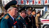 В Украине повысят пенсии военным: Гройсман назвал сумму