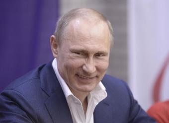 Опрос: Путину доверяют 49% жителей России