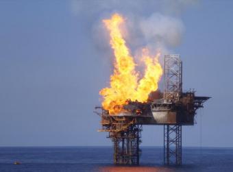 Разработчики нефтяных месторождений потеряют $1 трлн., если правительства начнут защищать экологию
