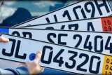 В ГФС назвали количество авто на еврономерах и ТОП-5 стран, из которых завезли машины