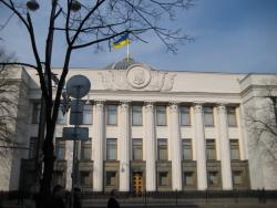 Проведение внеочередных парламентских выборов нецелесообразно
