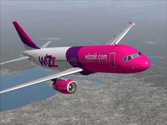 Wizz Air скасувала плату за ручну поклажу