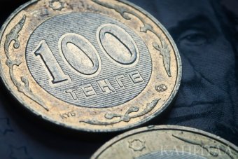 Тенге не відступає, Казахстан