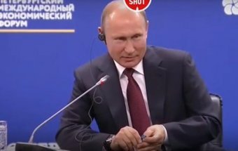 Французский бизнесмен подарил Путину синего петуха