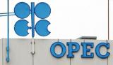ОПЕК в жовтні знизила видобуток нафти, але квоту знову підвищила