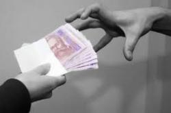 Співробітника Нацуніверситету ДПС спіймали в момент передачі хабара