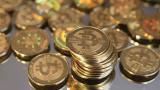 Курс биткоина достиг рекорда с 2014 года