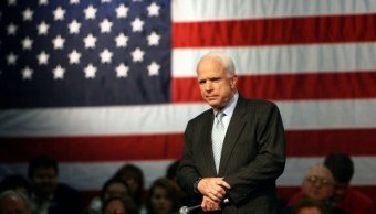 Маккейн: Вмешательство Путина в выборы в США &ndash; лишь часть его амбиций
