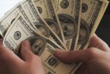 Наличные в валюте ввозить в Украину будет проще - НБУ