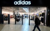 Adidas закроет еще 160 магазинов в России из-за санкций