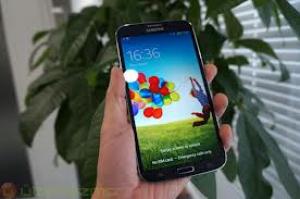 Samsung официально представил смартфоны GALAXY Mega (фото)