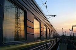 У листопаді їздити з електронними квитками можна буде ще на 15 потягах