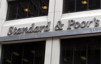 S&amp;P дало прогноз щодо курсу гривні до 2018 року