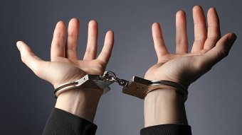 В Киеве задержали мужчину, который торговал клиентской базой компании