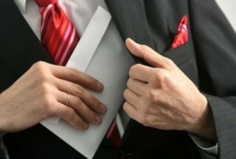 Названі найбільш корумповані держпрограми Казахстану