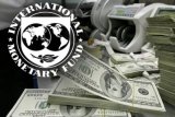 ЄС виділить макрофінансову допомогу Україні тільки після відновлення програми МВФ