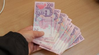 Мінімалку знову підвищать: скільки отримуватимуть українці і як зміняться ціни