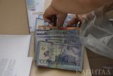 Курс тенге різко обвалився, Казахстан