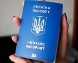 СБУ задержала чиновника Миграционной службы из-за ускоренной выдачи загранпаспортов