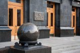 За рік на забезпечення діяльності Порошенка та Адміністрації витратили 802,3 млн гривень