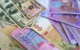 Гривня стрімко зміцнюється, НБУ оголосив аукціон