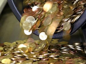Доходи держбюджету у січні-лютому зросли на 2,5%