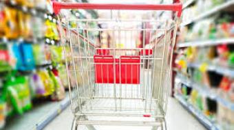 Число не одобряющих продуктовые санкции россиян выросло почти втрое