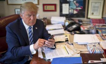 Трамп призвал мировых лидеров звонить ему на мобильный