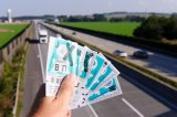 Платний проїзд для авто на іноземних номерах: як це зроблено за кордоном