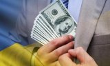 Украина ежегодно теряет 4 миллиарда евро из-за коррупции на таможне &ndash; СМИ