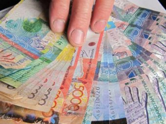 Підозрюваний в особливо великому шахрайстві казахстанец екстрадований з України