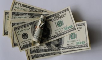 Міжбанк відкрився доларом по 26,24