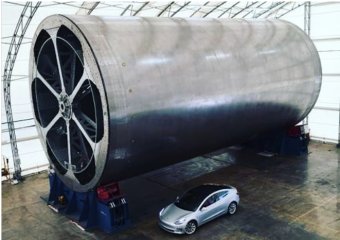 Маск показав корпус нового космічного корабля SpaceX