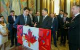 Киев и Оттава начнут консультации по отмене виз