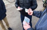 В Черкассах чиновник горсовета &laquo;погорел&raquo; на взятке