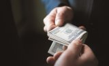 Бізнес назвав корупцію масовим явищем для України