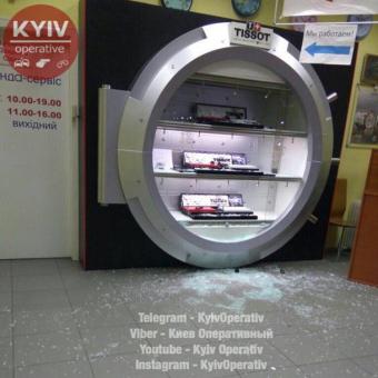 В Киеве обворовали магазин на миллионы гривен
